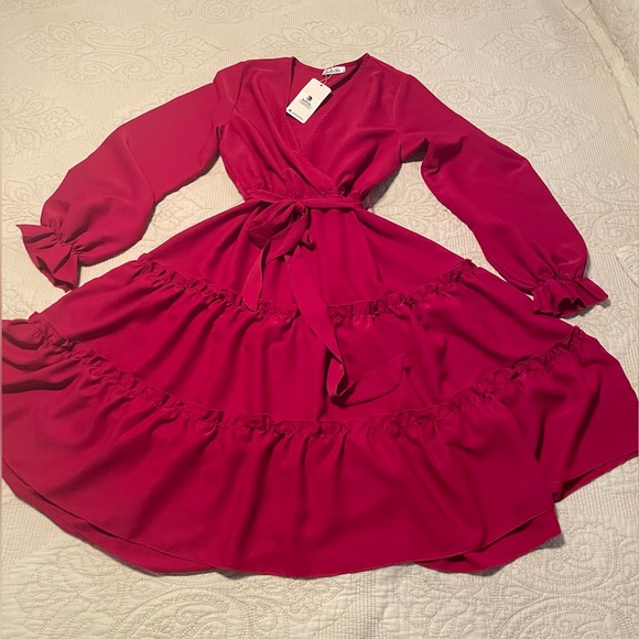 Red Dress - Picture 2 of 10